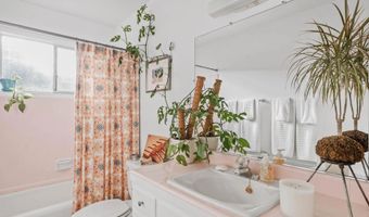 8045 Laird St, La Mesa, CA 91942
