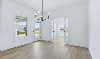 2021 Approach Dr, Auburn, IN 46706