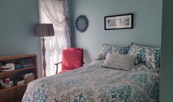 959 W Maumee St 959 W Maumee A, Adrian, MI 49221