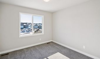 25135 Bluebird Cir, Adel, IA 50003