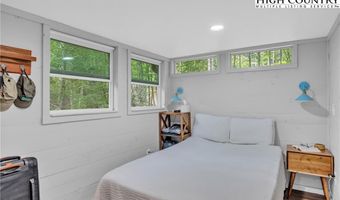 3681 Mulatto Mountain Rd, Fleetwood, NC 28626