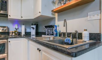 292 Wolf Creek Hts, Almond, NC 28702