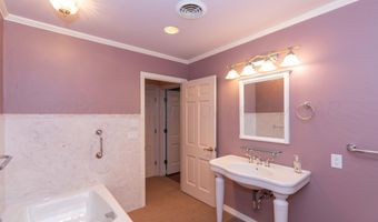 4102 PARAMOUNT Blvd, Amarillo, TX 79109