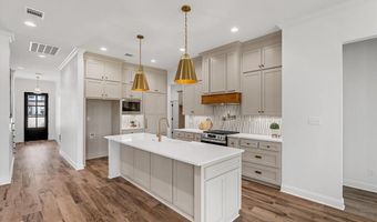 722 Julesburg Ln, Benton, LA 71006