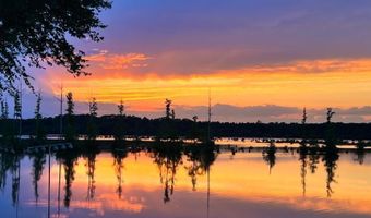 13 Azalea Ln, Amory, MS 38821