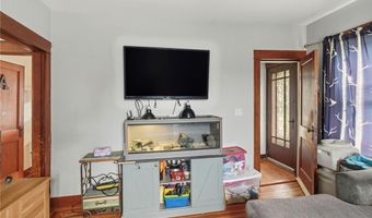 612 Rathbun St, Blackstone, MA 01504