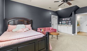 4334 La Hacienda Dr, Abilene, TX 79602