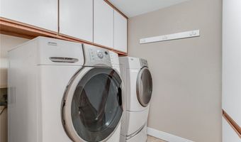 7 Crown Valley Dr, Henderson, NV 89074