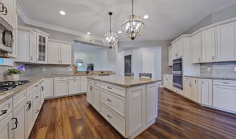 41744 IVY GLEN Ct, Ashburn, VA 20148