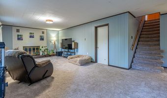 190 Crestview Dr, Abingdon, VA 24210