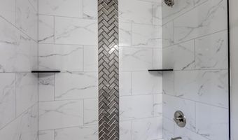 138 Springhill Dr, Bardstown, KY 40004