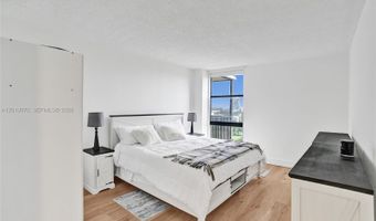 20379 W Country Club Dr 1440, Aventura, FL 33180