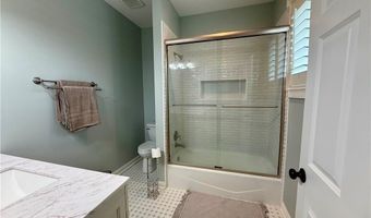 712 4TH Ave, West Point, GA 31833