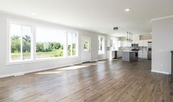 100 Schwinghammer Dr, Albany, MN 56307