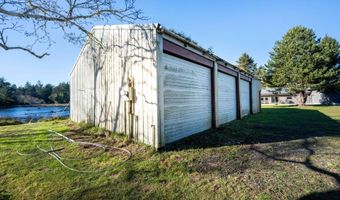 54601 WINTERBERRY Dr, Bandon, OR 97411