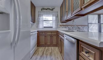 40 Village Rd, Bargersville, IN 46106