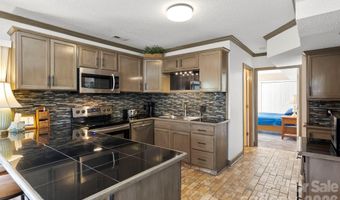 145 Fox Glen Dr, Arden, NC 28704