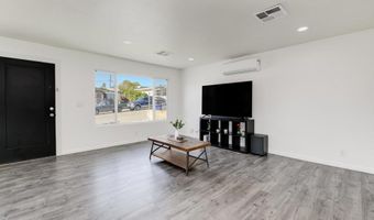 611 San Juhn St, Spring Valley, CA 91977