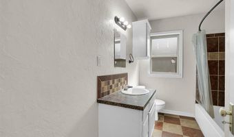 1422 N Hudson St, Altus, OK 73521