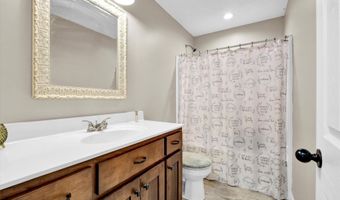 310 Oak Hill Ct, Bardstown, KY 40004