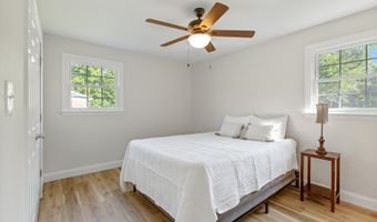 400 Black Oak Rd, Bonneau, SC 29431