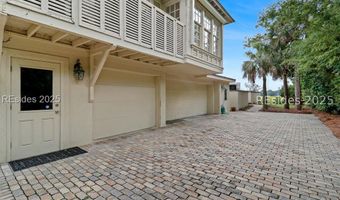 46 Gull Point Rd, Hilton Head Island, SC 29928