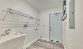 616 618 MARTIN LUTHER KING JR Dr, Baldwin, FL 32234