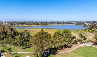 2517 State St, Carlsbad, CA 92008