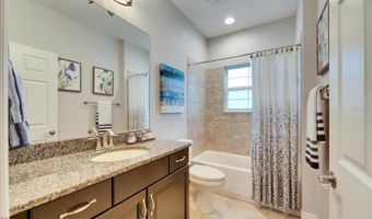624 WINTERSIDE Dr, Apollo Beach, FL 33572