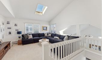 56 W 13th St, Avalon, NJ 08202
