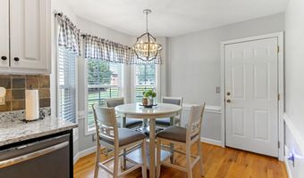 449 Shallowford Dr, Boiling Springs, SC 29316