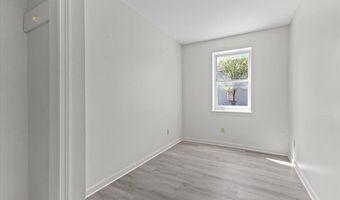 24-28 North St, Burlington, VT 05401