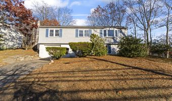 1800 Chopsey Hill Rd, Bridgeport, CT 06606
