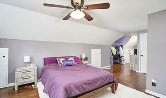 1884 Malasia Rd, Akron, OH 44305
