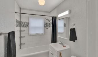 426 9th Ave N, Buhl, ID 83316