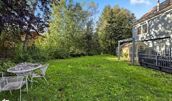 8830 Banjo Cir, Anchorage, AK 99502