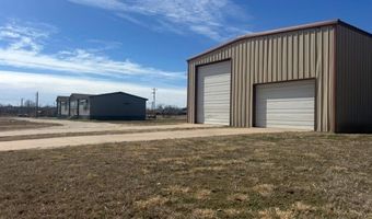2032 Avenue L, Anson, TX 79501