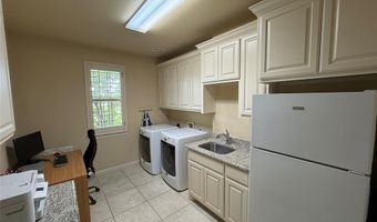 321 Bear Country Dr, Aledo, TX 76008