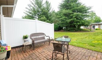 75 Page Rd 9, Bedford, MA 01730