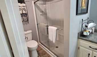 1504 S Tyler Ave, Aurora, MO 65605