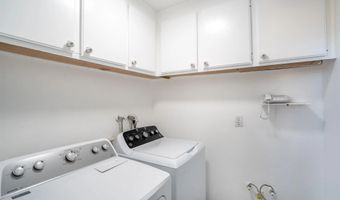 1116 Circle Dr, Escondido, CA 92025