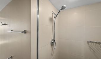 1200 Queen Emma St 3803, Honolulu, HI 96813