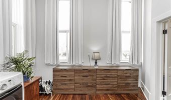 217 W 1st St, Abilene, KS 67410