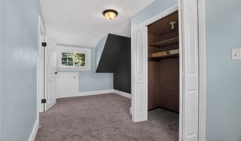 3912 Lake Rd W, Ashtabula, OH 44004