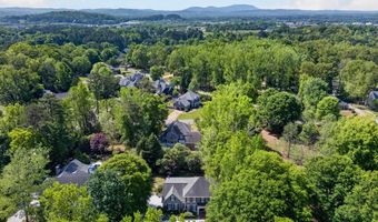 2 WOODSIDE Pl, Anniston, AL 36207