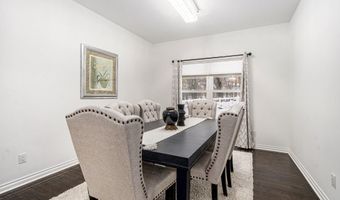 1360 Fairlane Dr, Ann Arbor, MI 48104