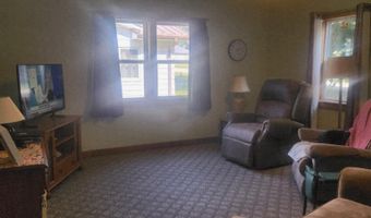 201 E 1st Ave, Arthur, IA 51431