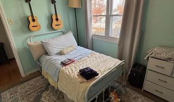 133 W GLOUCESTER Pike, Barrington, NJ 08007