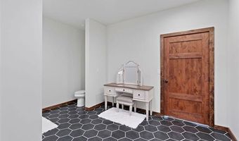 2600 W 410 Rd, Adair, OK 74330