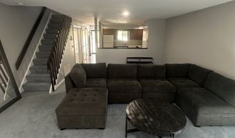 52 Deer Run 52, Bethel, CT 06801